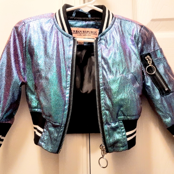 SOLD Urban Republic Metallic Jacket - Picture 5 of 7